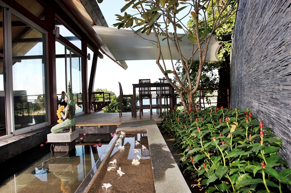Laemsingh Villa E
