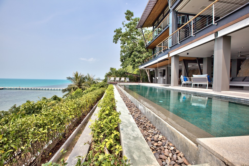 The-View-3